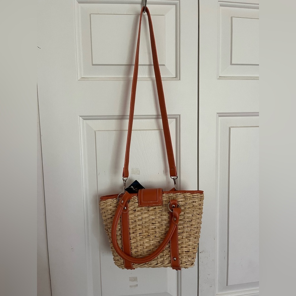 Purse - Picture 2 of 4